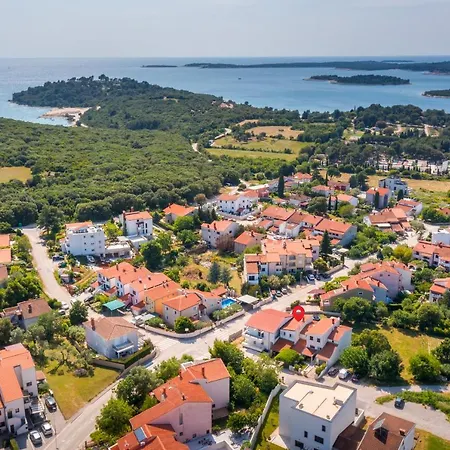 Lora 2 Póla